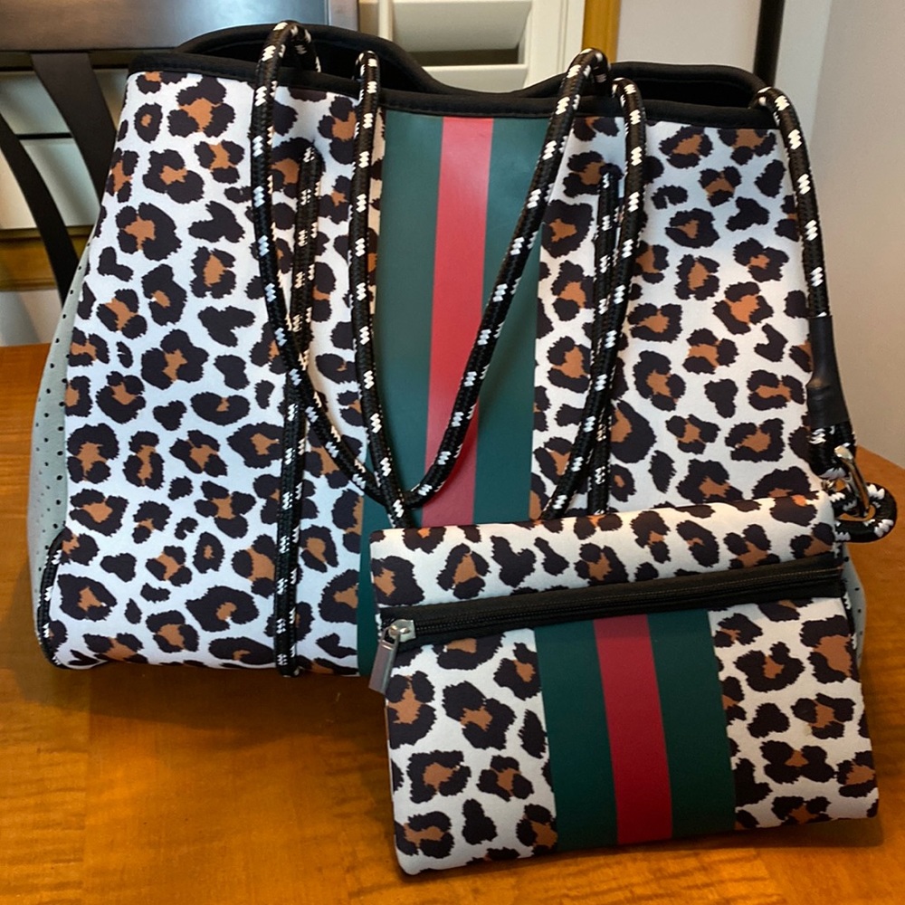 Neoprene tote / purse with matching smaller bag